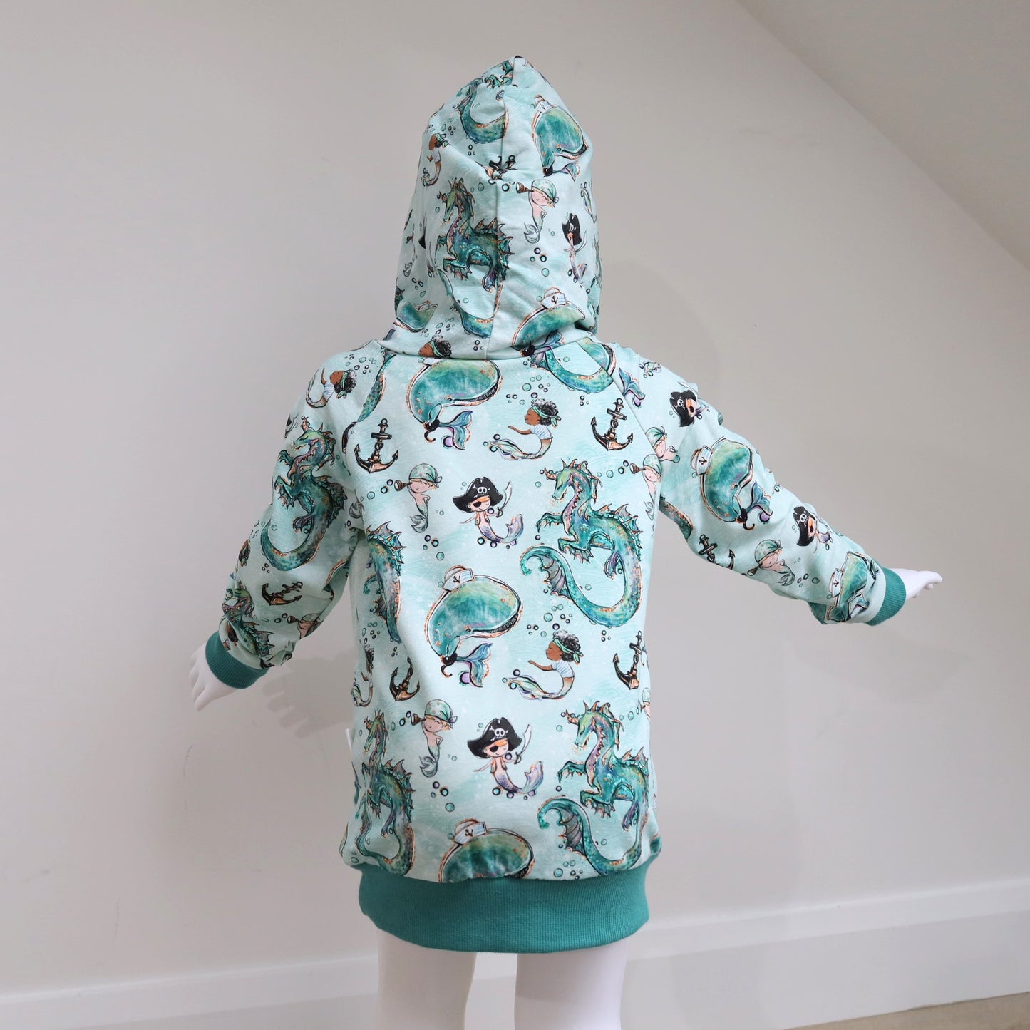 Kids Hoodie - side pockets