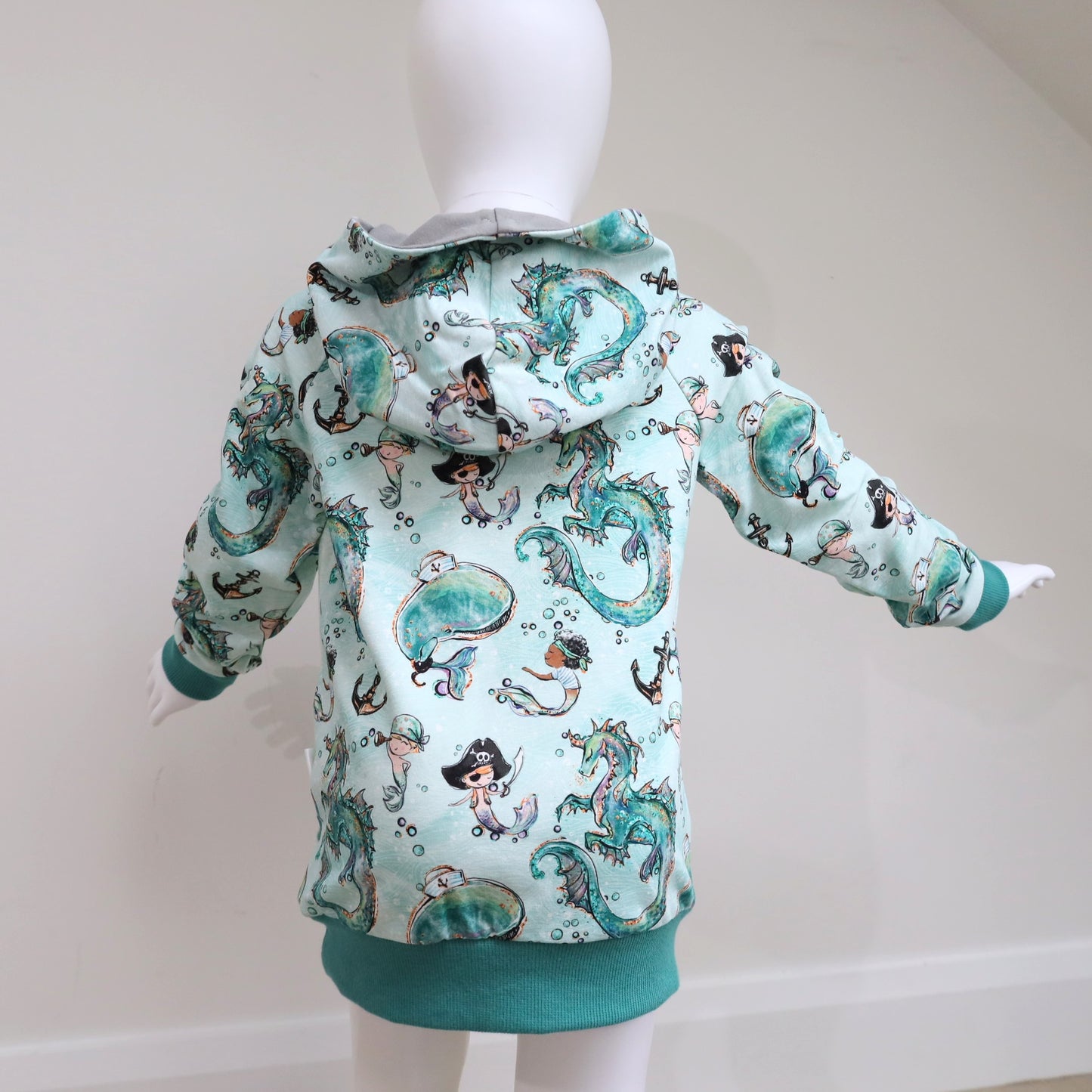 Kids Hoodie - side pockets